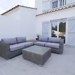Avec Piscine Pour 8 *